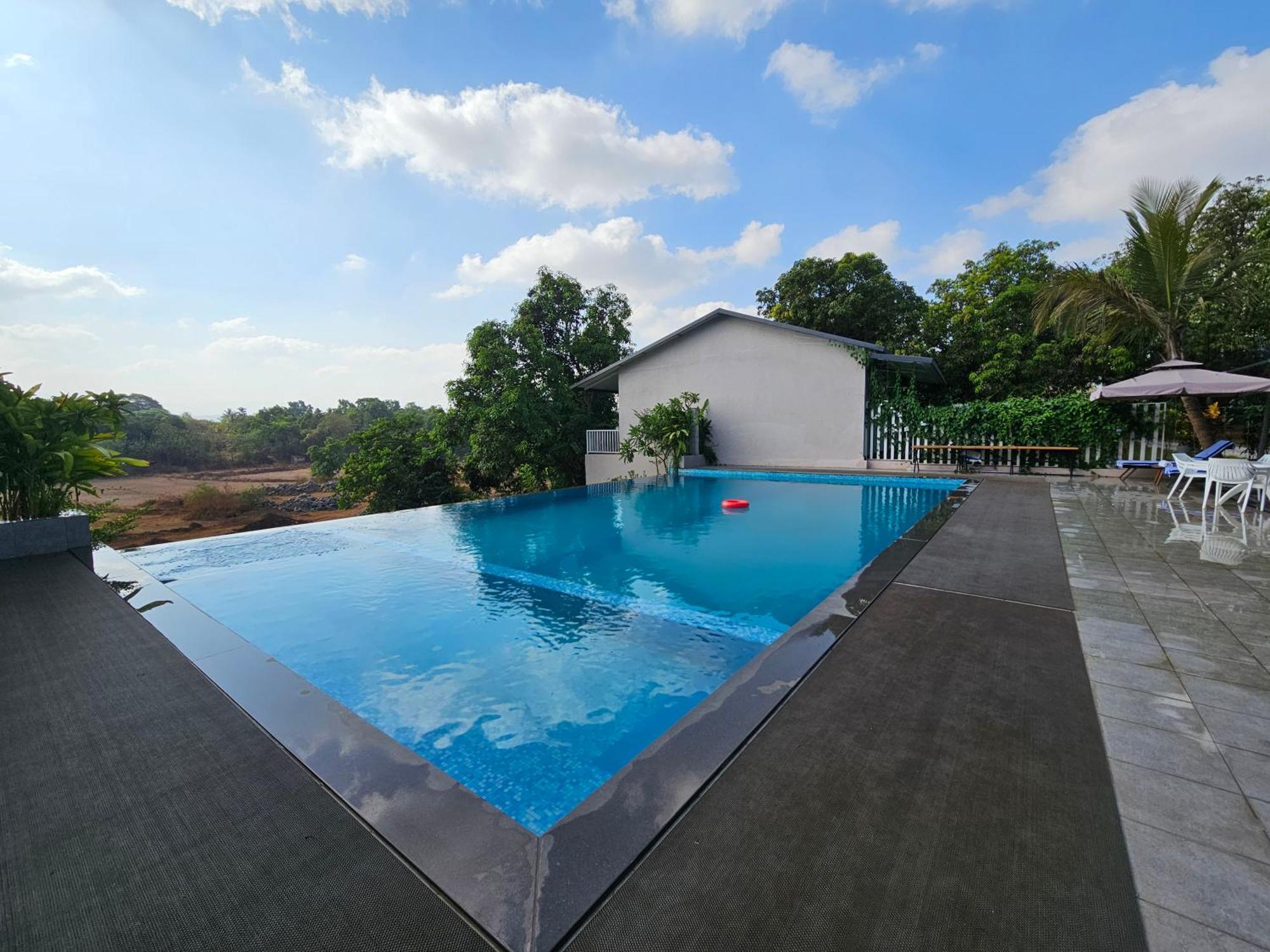 River Estates Luxury Resort & Spa Karjat Bagian luar foto