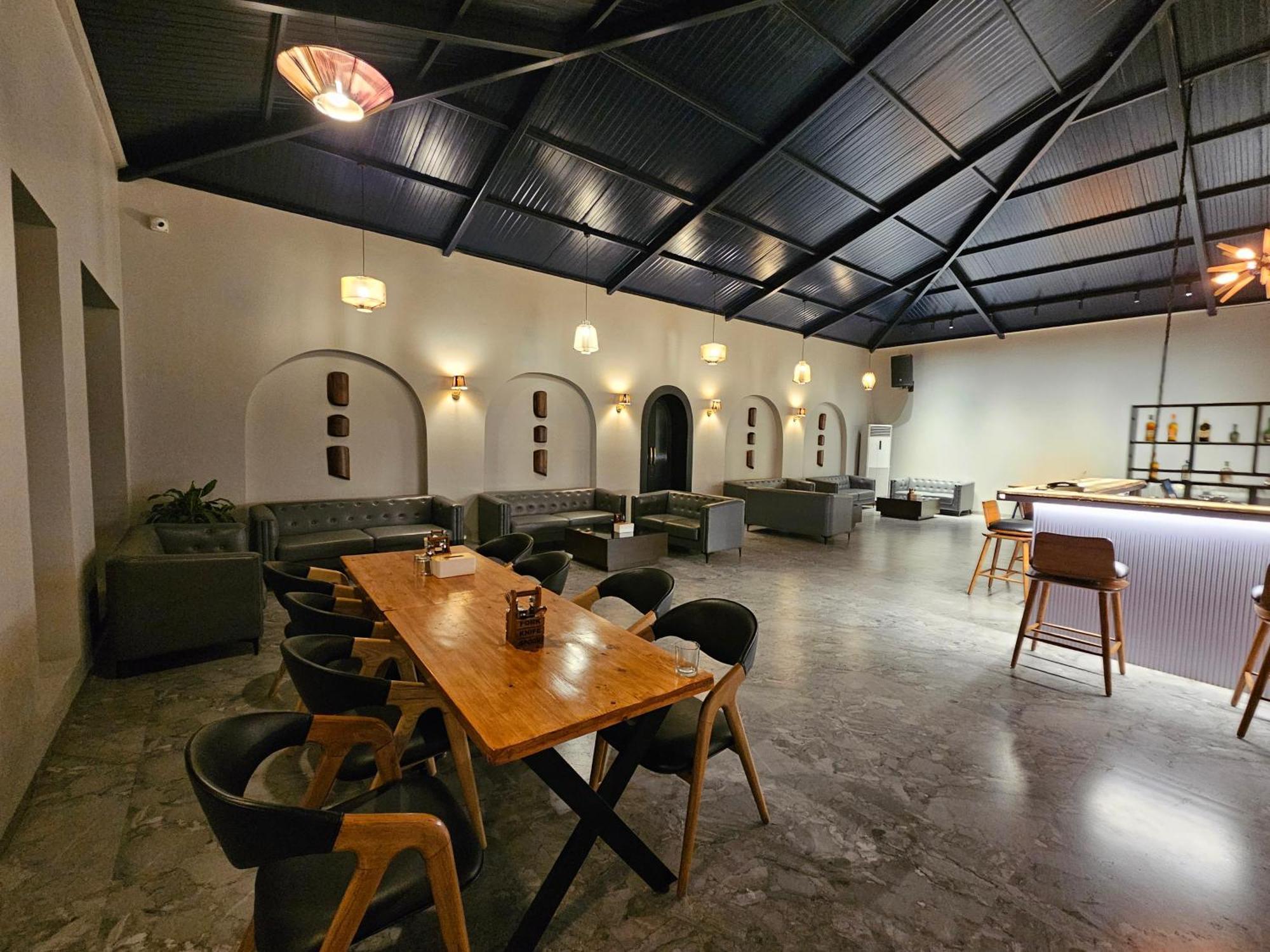 River Estates Luxury Resort & Spa Karjat Bagian luar foto