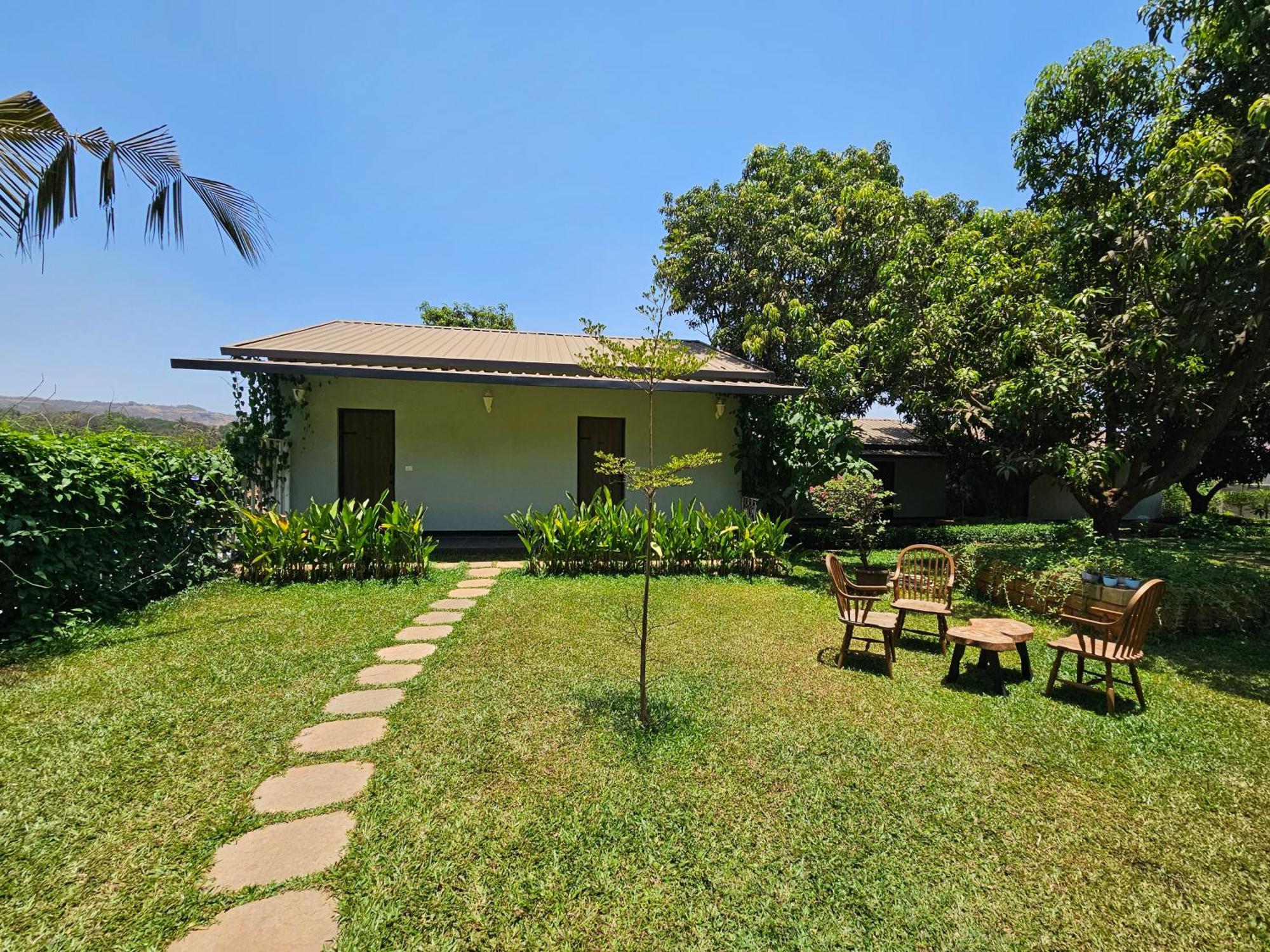 River Estates Luxury Resort & Spa Karjat Bagian luar foto