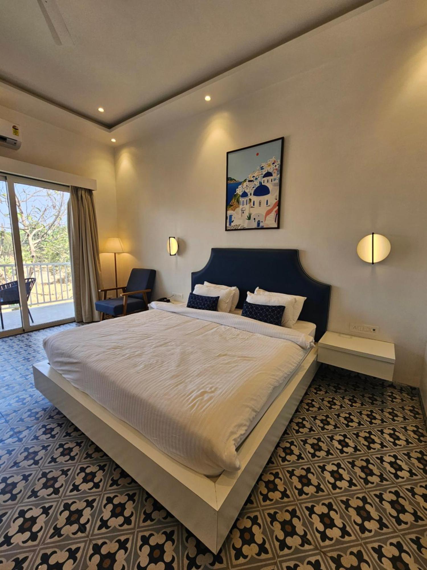 River Estates Luxury Resort & Spa Karjat Bagian luar foto